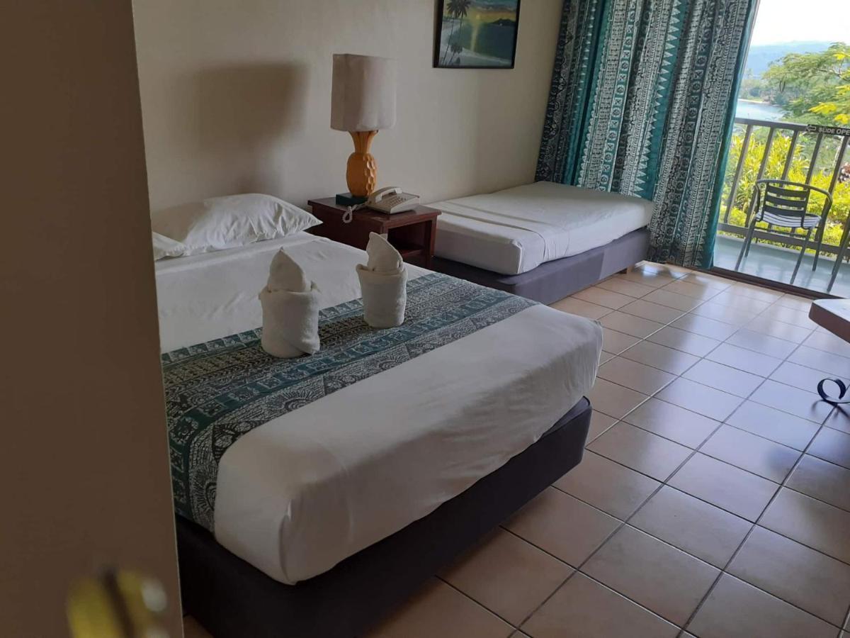 Savusavu Hot Springs Hotel Exterior photo